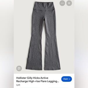 Hollister Gilly Hicks charcoal gray women’s bootcut leggings.
